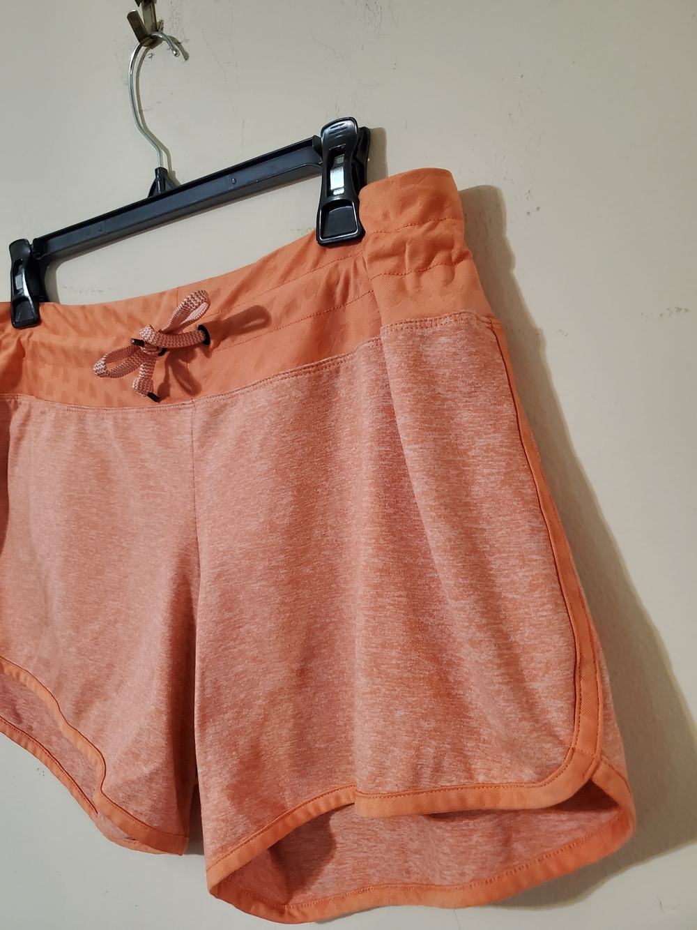 Rabbit Heathered Coral Peach Athletic Shorts Womens L - Picture 2 of 6